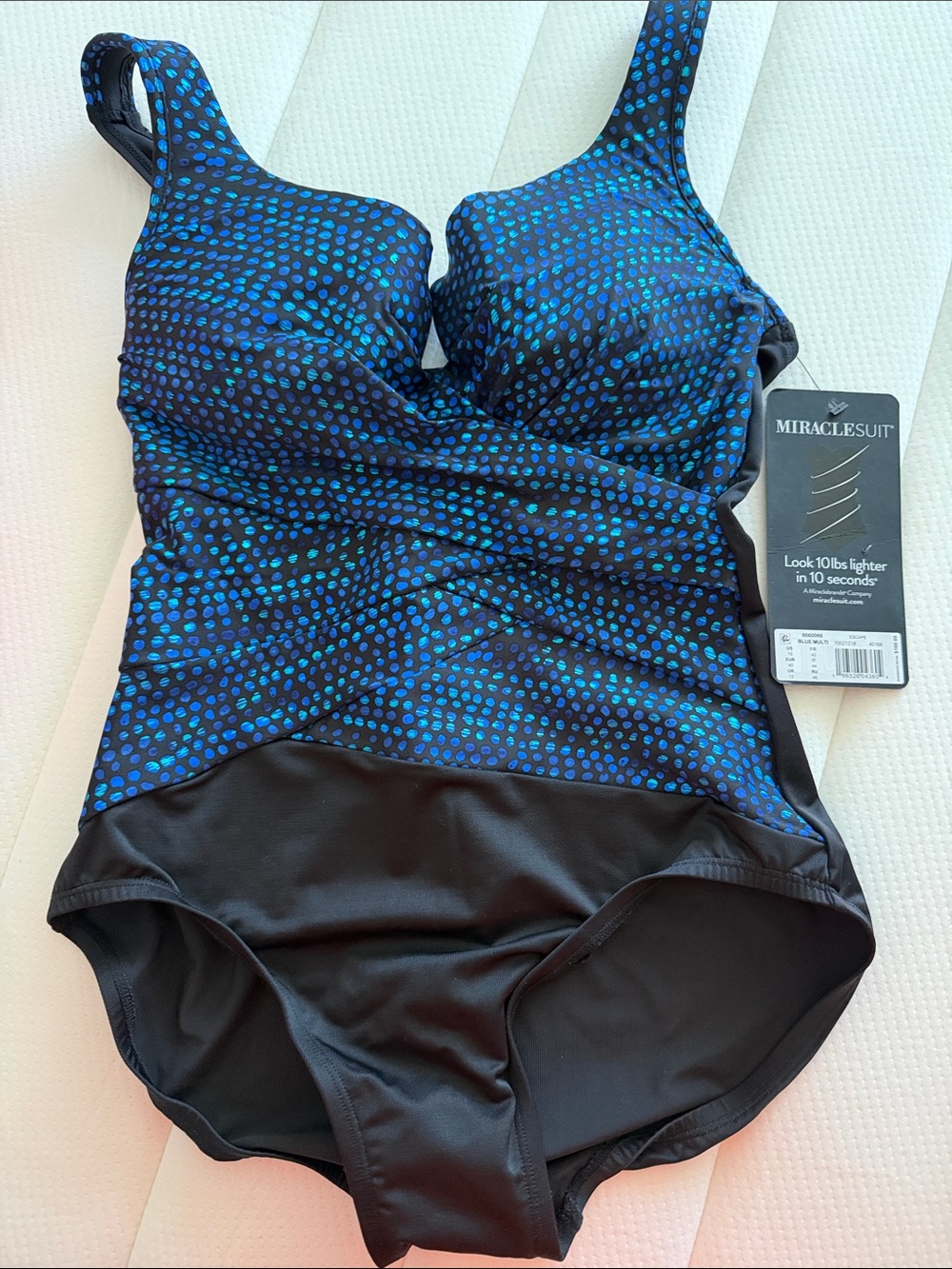 NWT Miraclesuit Blue Teal Dot Tummy Control One Piece Swimsuit Size 10